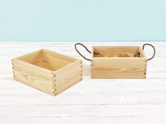 Pine wood box 24.5x17x10 cm. without lid Ref.DRPO261B