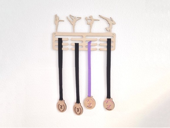 Wooden medal stand Ref.MO4634