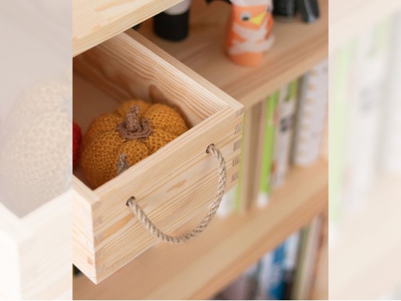 Pine wood box 24.5x17x10 cm. without lid Ref.DRPO261B