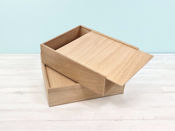 Caja de madera 35x28x10 cm. c/tapa corredera Ref.P1454C8J3