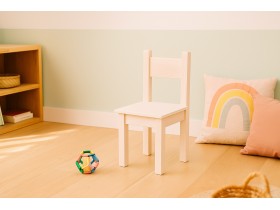 Straight white children's chair Ref.AR02844