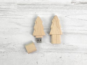 PenDrive de madera forma pino Ref.USBCH12