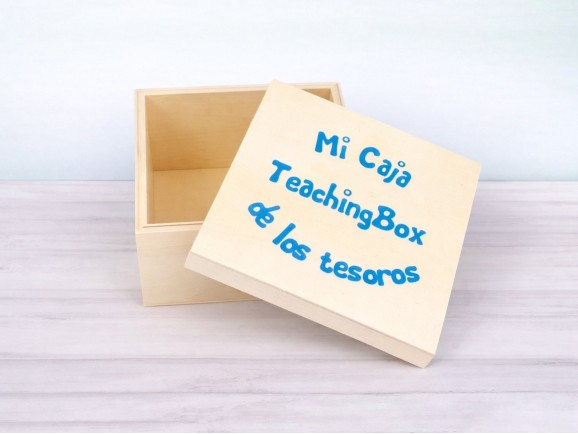 Square wooden box 16.5x16.5x9 cm. with cover Ref.PC22