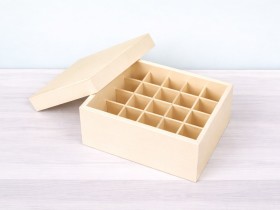 Wooden box 23x17x11 cm. 24 divisions with lid Ref.P00CF1A