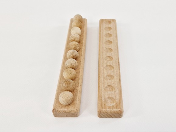 Tablero de madera para bolas Ø20 mm.Ref.MO196