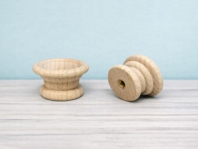 Hollow beech handle Ø3 cm. with nut Ref.9