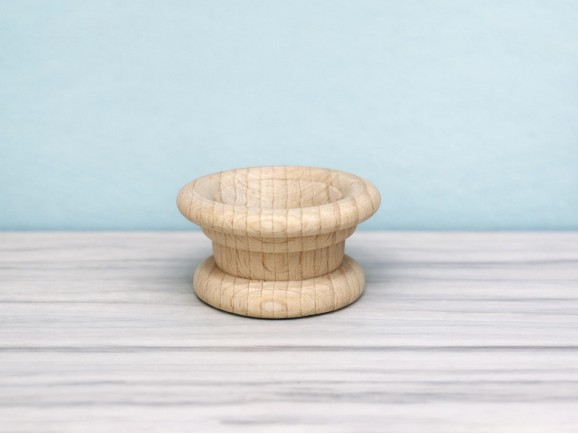 Hollow beech handle Ø3 cm. with nut Ref.9