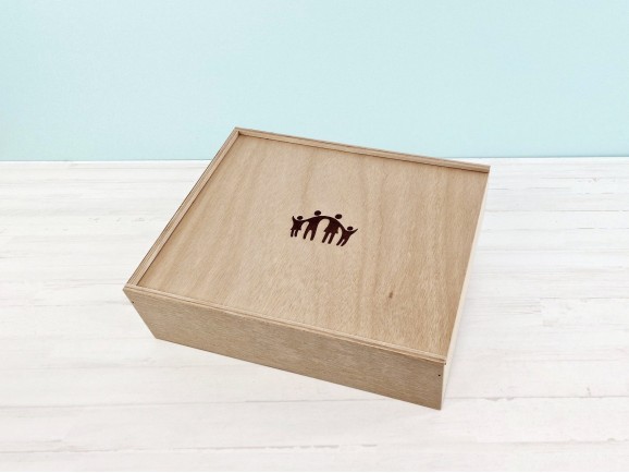 Caja de madera 35x28x10 cm. c/tapa corredera Ref.P1454C8J3