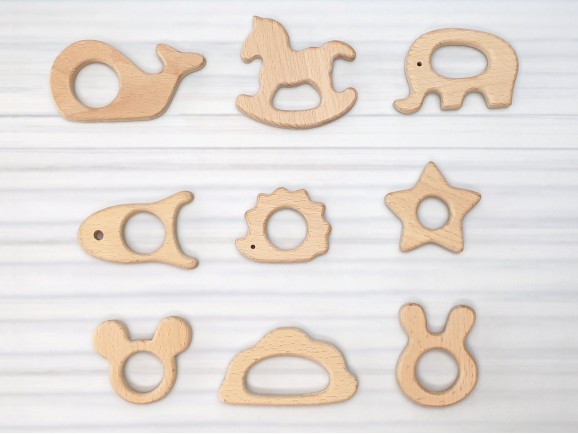 Wooden teethers shapes 1 Ref.RM2018