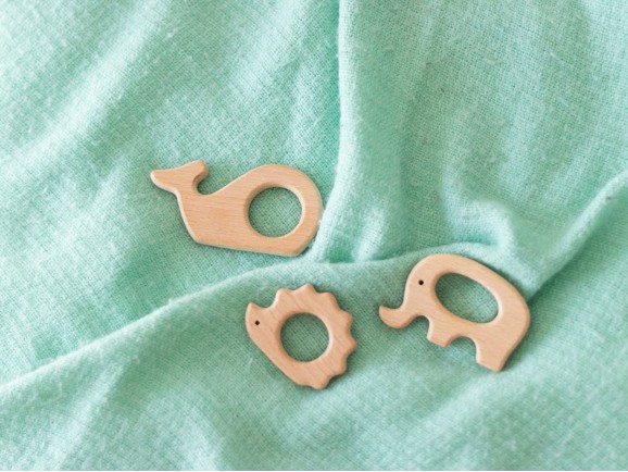 Wooden teethers shapes 1 Ref.RM2018