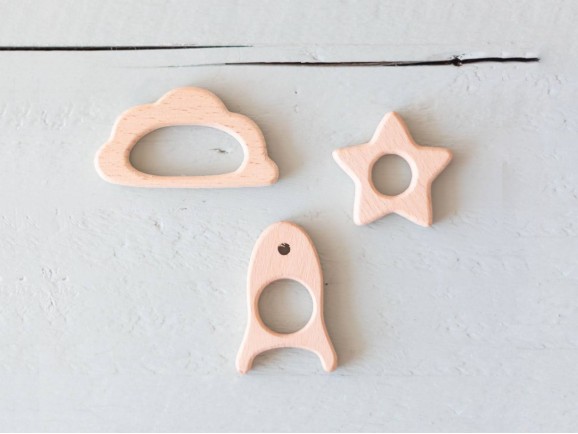 Wooden teethers shapes 1 Ref.RM2018