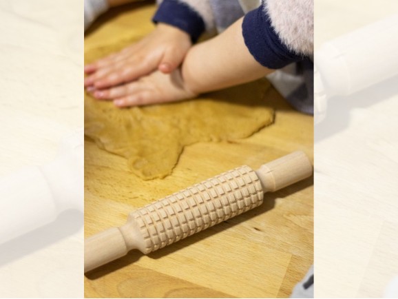 Wooden rollers for plasticine 4 units. Ref.OP211425