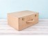 Caja maleta de madera 38,5x26,5x16 cm. c/asa de madera Ref.PCM55
