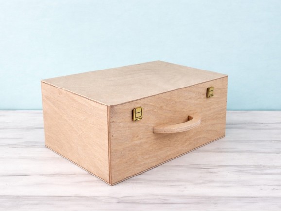Wooden suitcase box 38.5x26.5x16 cm. with wooden handle Ref. PCM55