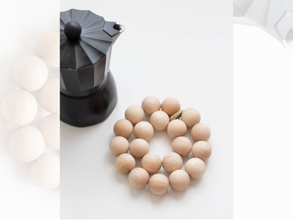 Wooden balls with bore Ref.100T