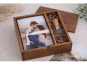 Aged Box 10x15 photos with Wood Cover Ref.P00CF13T