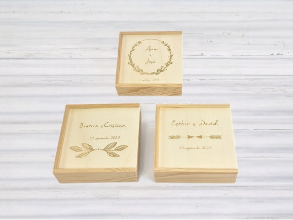 Box photos 10x15 with lid Wood Ref.P00CF13