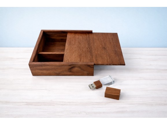 PenDrive de Madera Oscura y Cristal Ref.USBCH8