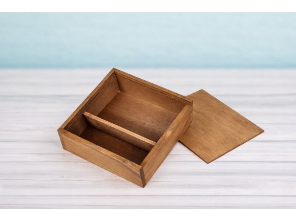 Aged Box 10x15 photos with Wood Cover Ref.P00CF13T