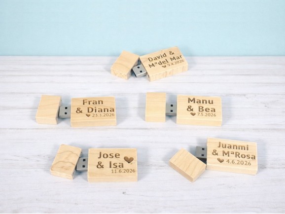 Classic wooden pendrive with magnet Ref. USBCH2