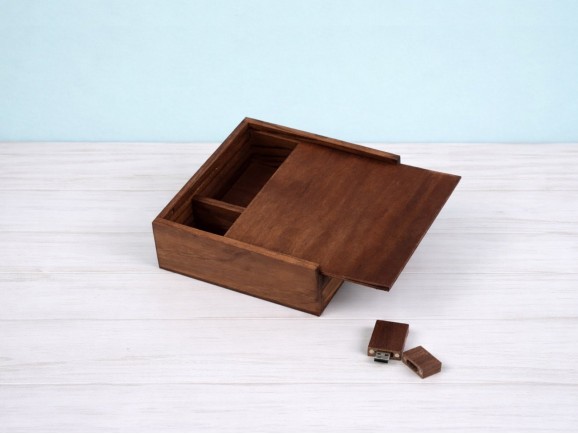 Classic Dark Wood PenDrive with Magnet Ref. USBCH3