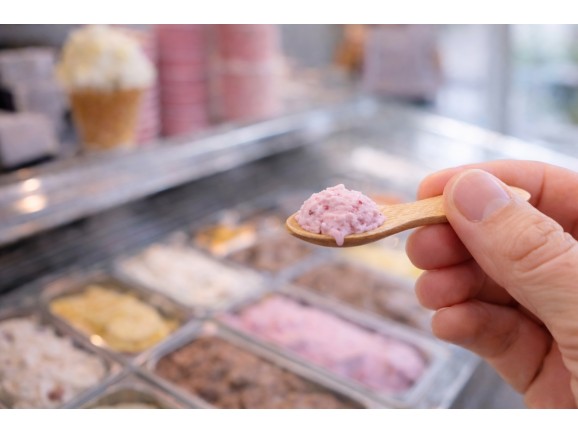 Cuchara de madera pequeña 10 cm. Ref.CCU35