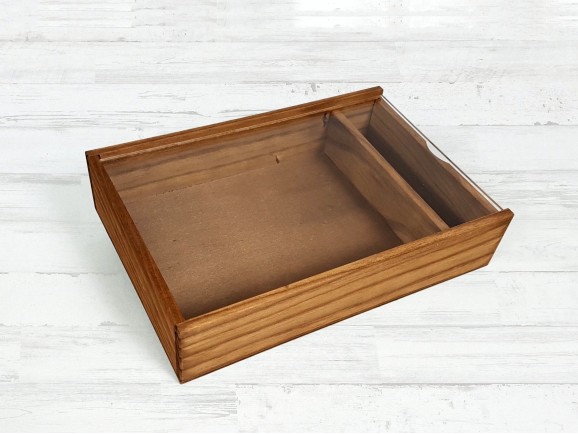 Aged wooden box for photographers with methacrylate lid Ref.P1454DTM