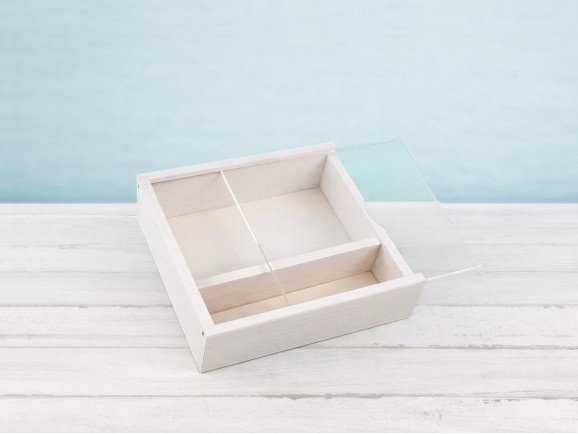 White wooden box for 10x15 photos with methacrylate lid Ref.P00CF13B1M
