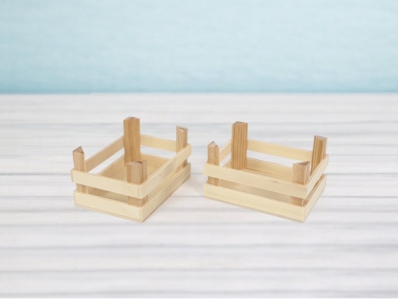 Small wooden basket 10x8x6 cm. natural or black Ref.CR3