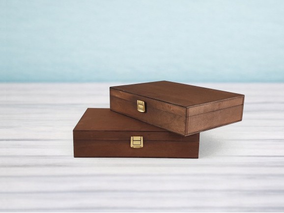 Caja de madera Envejecida 27x19x6 cm. c/bisagra, broche y división Ref.P1454C6FT