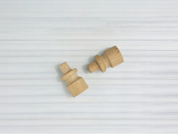 Tirador pomo de haya Ø2 cm. c/espiga Ref.STP10