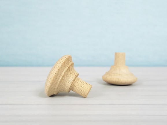 Small mushroom handle in beech Ø3 with spike Ref.11