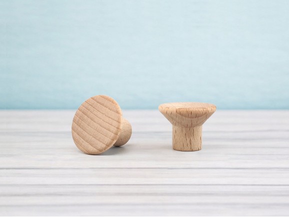 Tirador pomo de haya Ø2,5 cm. c/tuerca Ref.16