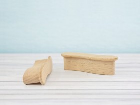 Beech wave-shaped handle 6 cm. Ref.59