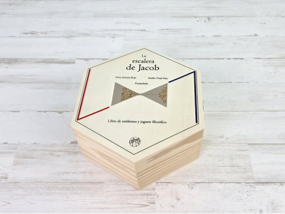 Hexagonal wooden box 3 sizes Ref.P117