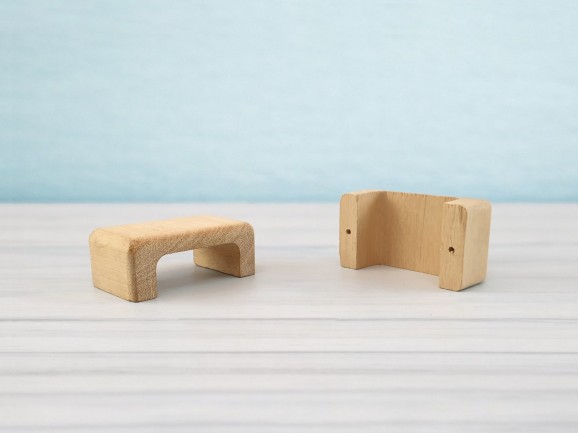 Rectangular beech handle 7 cm. Ref.H10