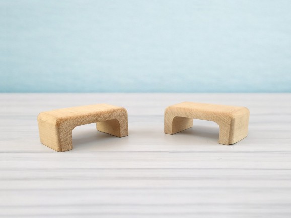 Rectangular beech handle 7 cm. Ref.H10