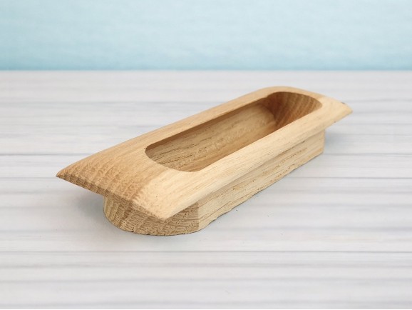 Classic rounded oak recessed handle 11 cm. Ref.77R