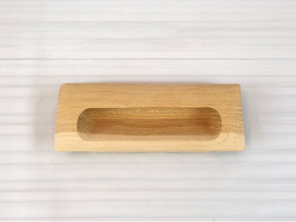 Classic rounded oak recessed handle 11 cm. Ref.77R