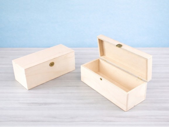 Caja de madera 27x11x10 cm. c/bisagra y broche Ref.C42