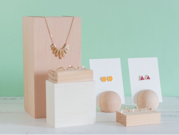 Natural beech wood block 20x10x10 cm. Ref.P7894