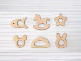 Wooden teethers shapes 1 Ref.RM2018