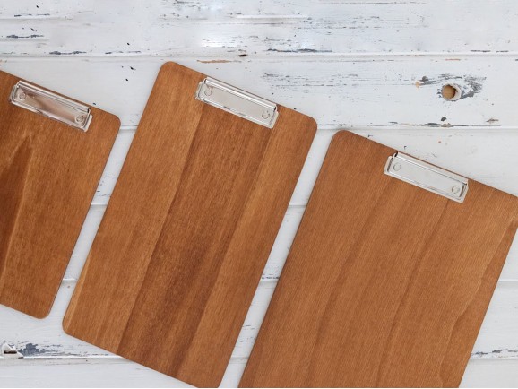 Carta Menú de madera con pinza plana 3 medidas Ref.PPE