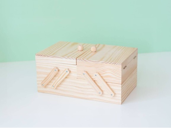Tabletop wooden sewing box Ref.AW01MB