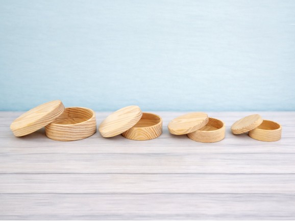 Round pine box with lid various sizes Ref.AR5720