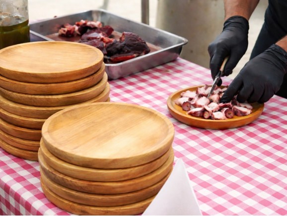 Octopus wooden plate various measures Ref.AT010