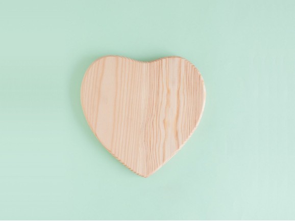 Solid wood heart 22x22x2 cm. Ref.AT11419