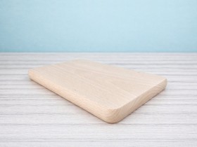 Rectangular wooden cutting board Ref.DRKD813