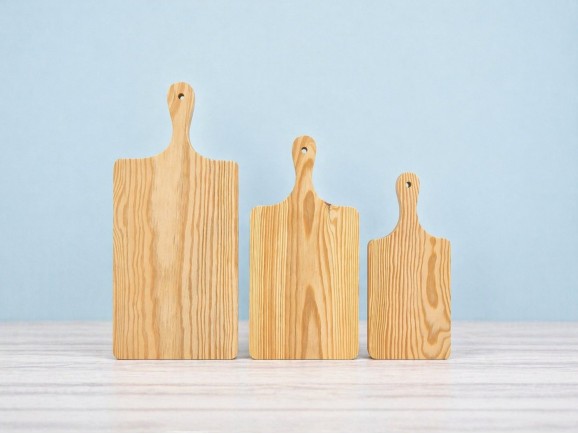 Tabla de madera de cortar c/mango 3 medidas Ref.AR01374