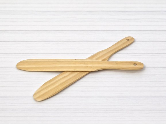 Wooden pastry shovel 35 cm. Ref.AR96003